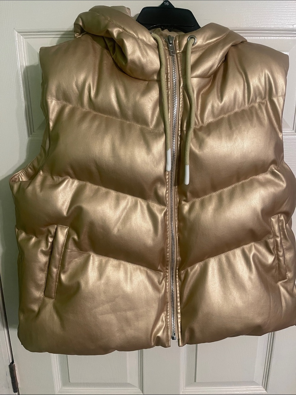 easel Metallic Gold Puffer Vest with Hood
